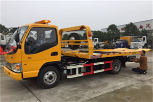 子洲哪里有拖车服务